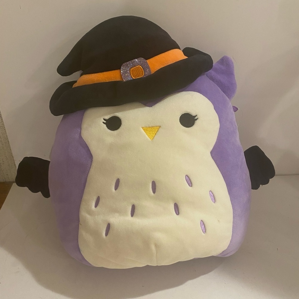 Squishmallows Purple Owl Plush with Witch Hat Bag (NY)